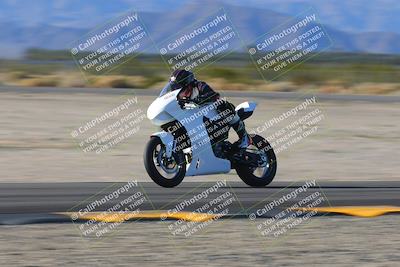 media/Jan-19-2023-Racers Edge (Thu) [[69d0b4dc55]]/B Group/Session 5 (Turn 3 Exit Pans)/
